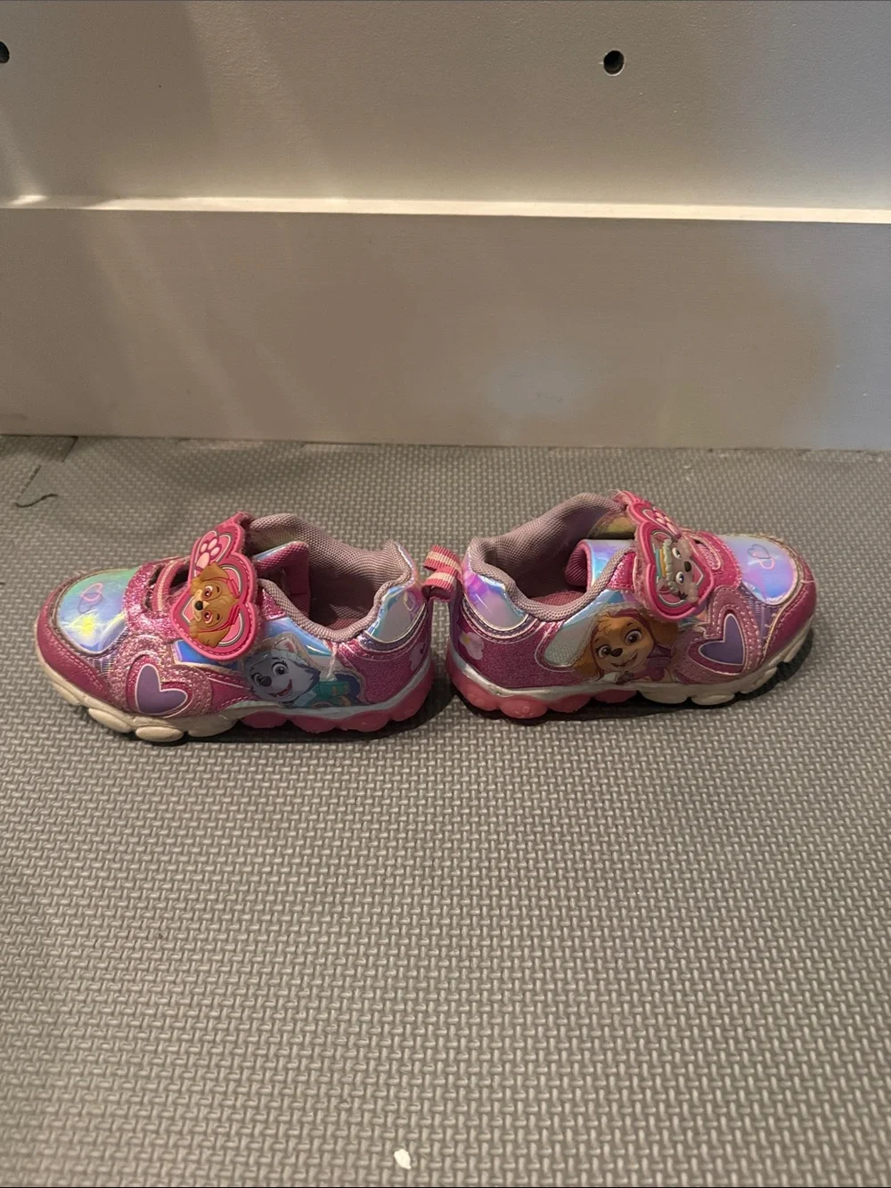 Girls Pink Paw-Print Light-Up Sneakers with Character Accent